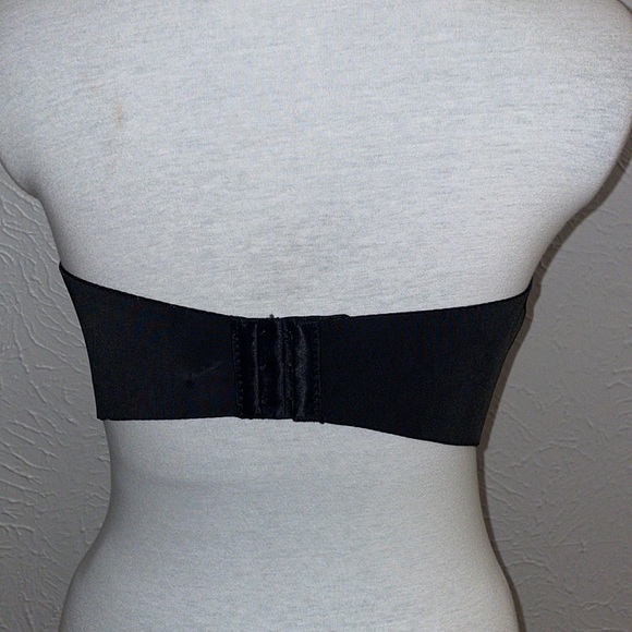 O2 Brand Strapless Black Bra 40D - Picture 3 of 9